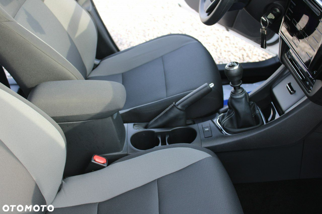 Toyota Auris - 28