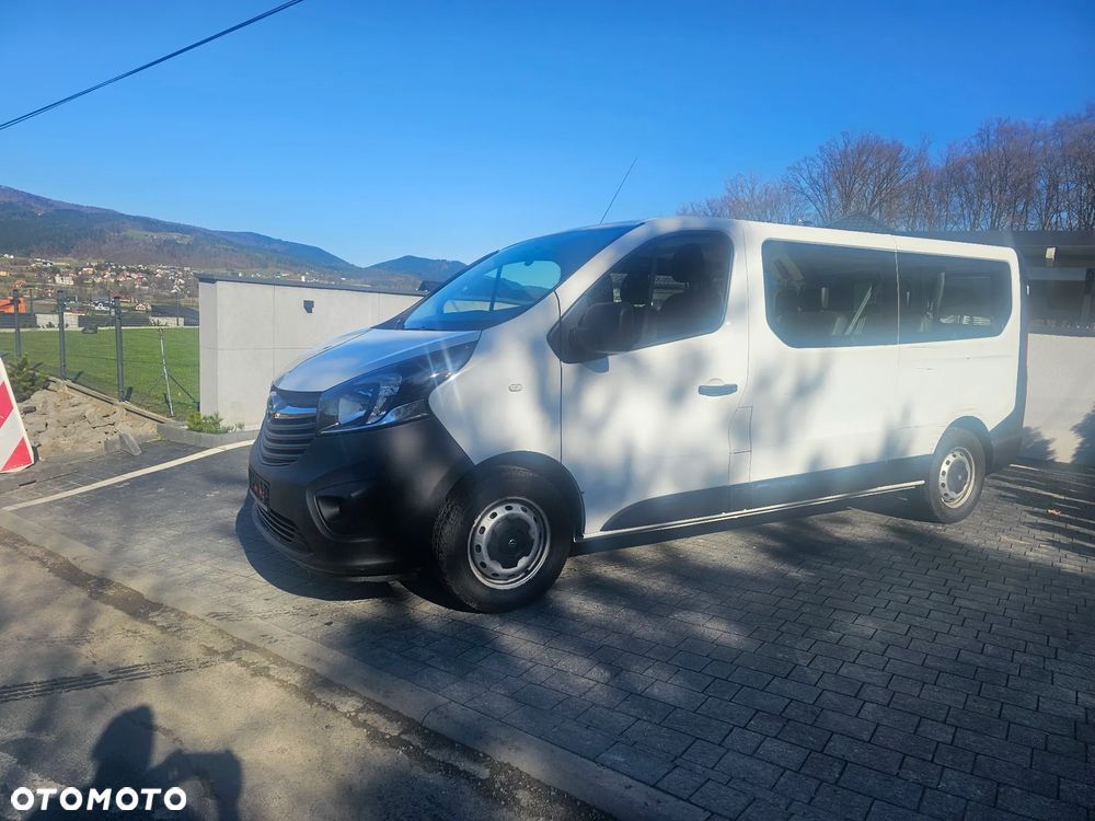 Opel Vivaro - 2