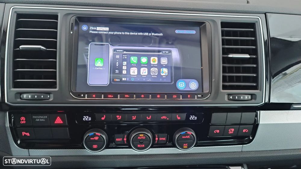 VW Multivan 2.0 TDI Highline DSG - 20