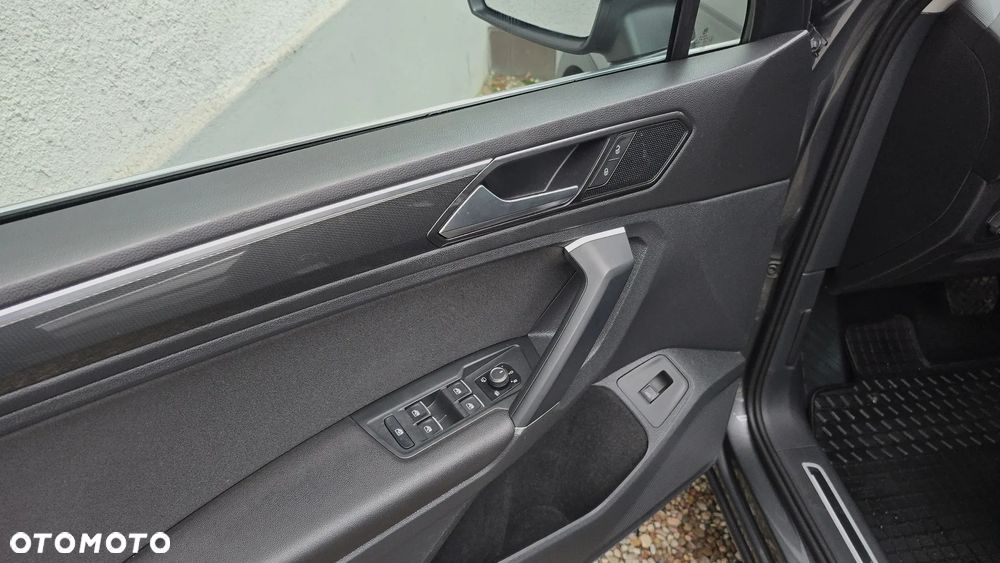Volkswagen Tiguan 2.0 TDI SCR 4Motion (BlueMotion Techn.) DSG Highline - 8