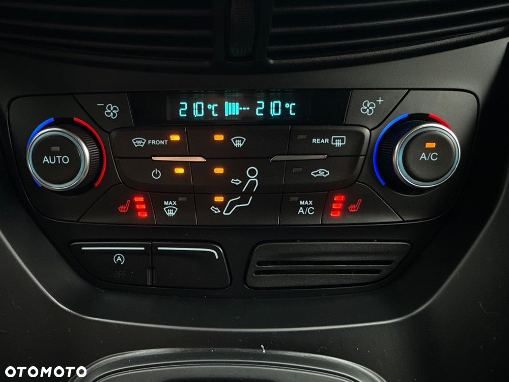 Ford Kuga 2.0 TDCi 4WD Titanium - 23