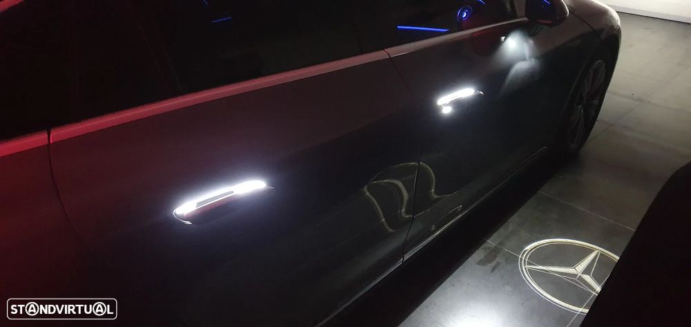 Mercedes-Benz EQE 300 Edition Electric Art - 3