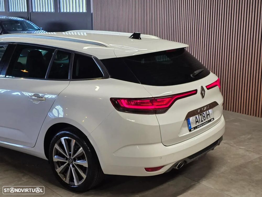 Renault Mégane Sport Tourer 1.5 Blue dCi R.S. Line — fotografia 9