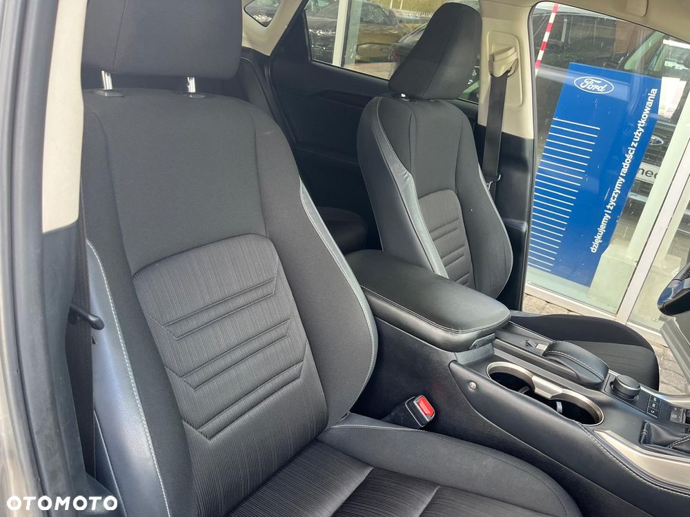 Lexus NX 300h Elite AWD - 17