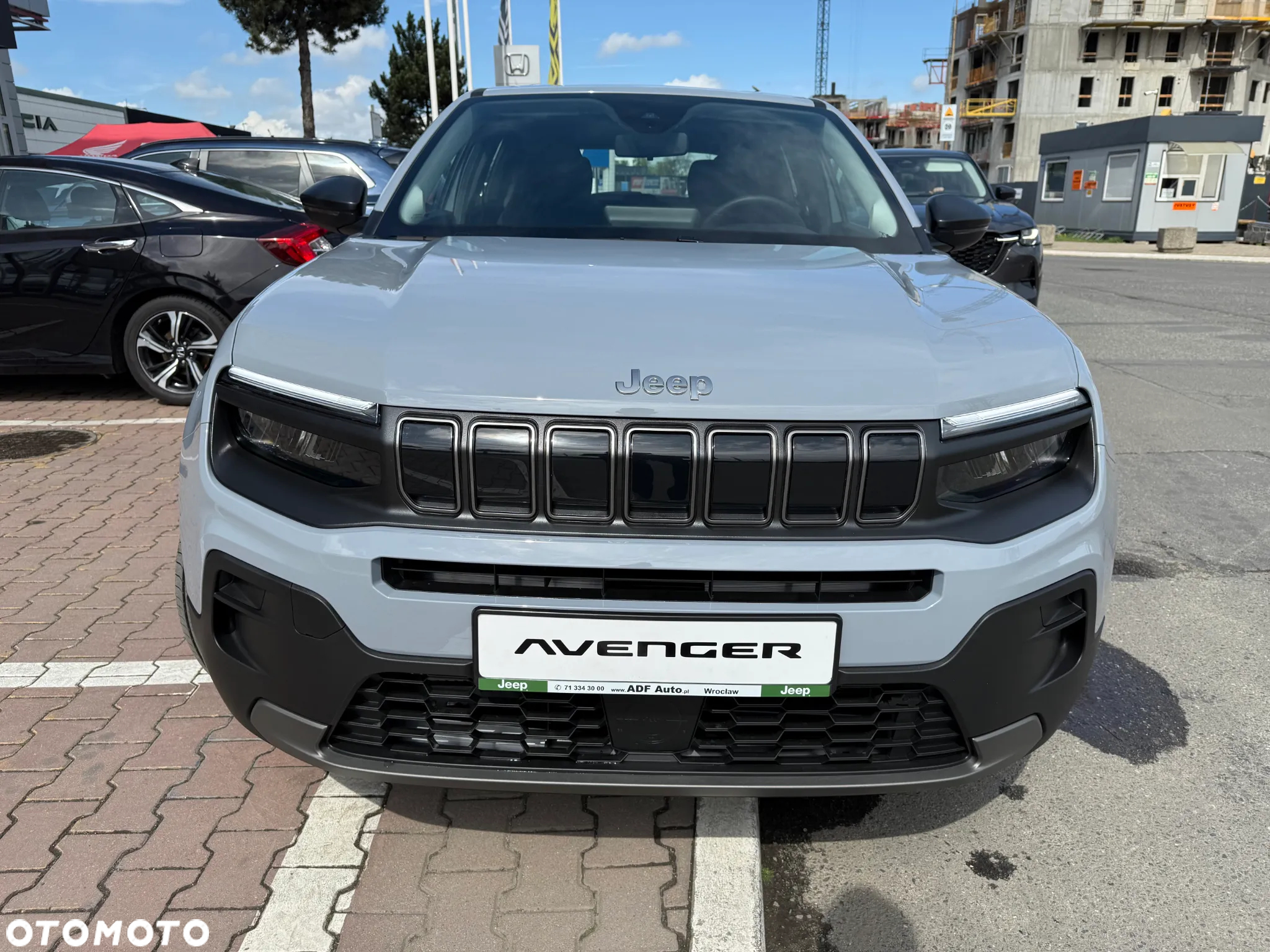 Jeep Avenger 1.2 T3 mHEV Longitude FWD eDCT6 - 8