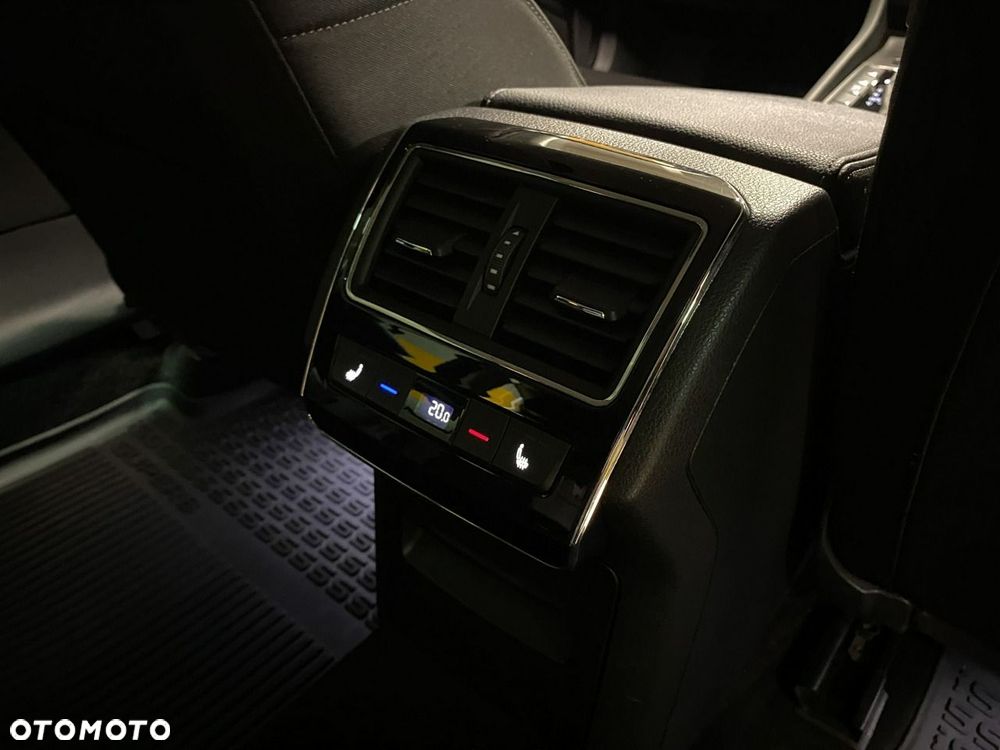 Skoda Superb - 17