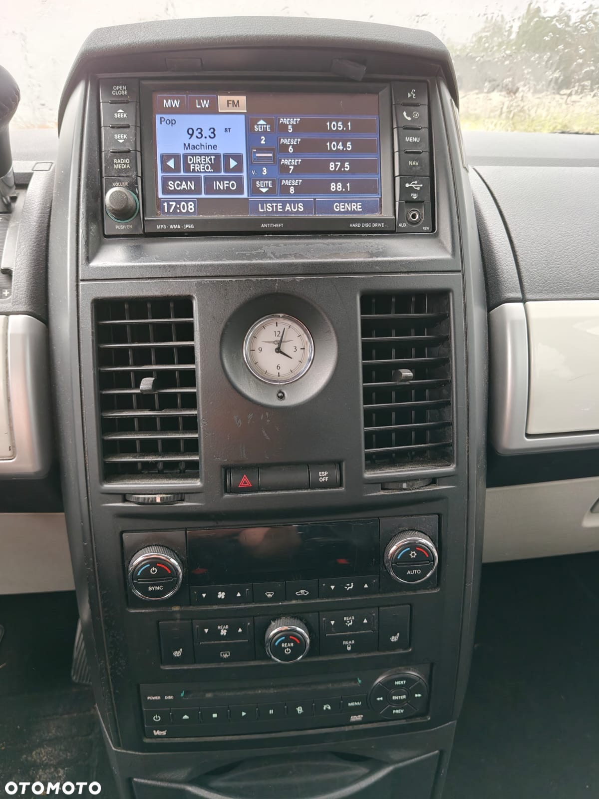 Chrysler Grand Voyager 2.8 CRD Automatik Limited - 10