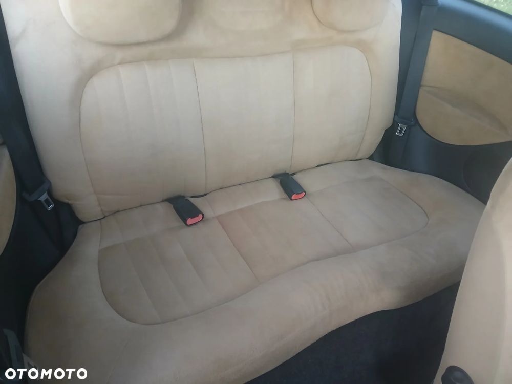 Lancia Ypsilon 1.2 8V Argento (5 os.) - 17