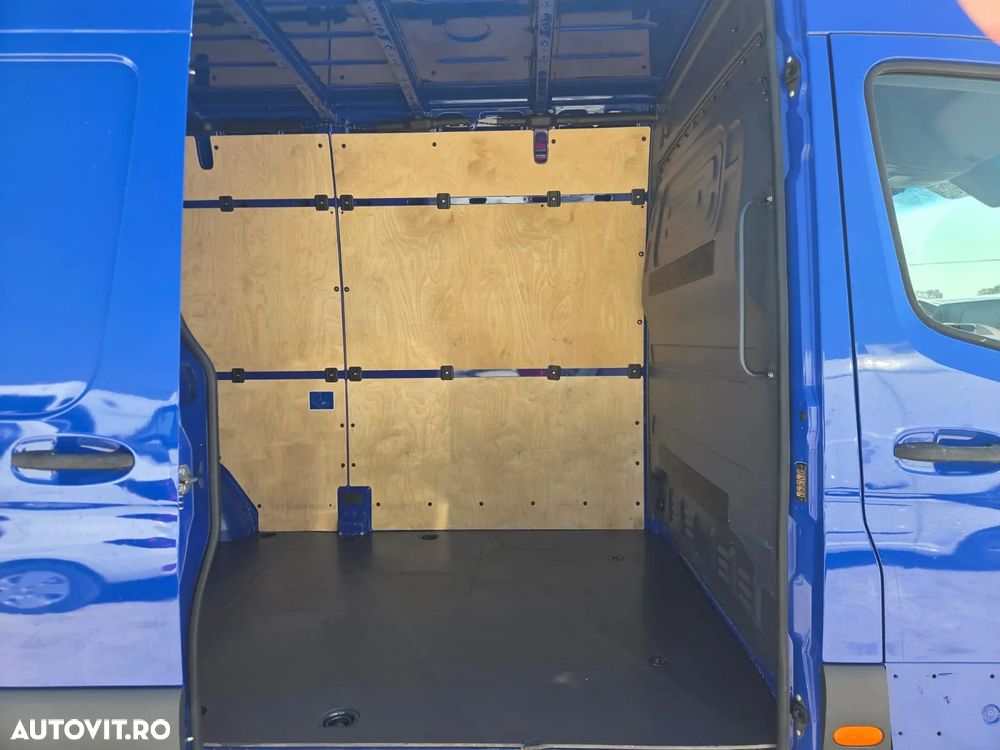 Mercedes-Benz New Sprinter L3H2 - 14