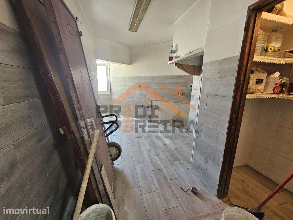 Quartos para Arrendamento - Centro de Odivelas - Grande imagem: 2/8
