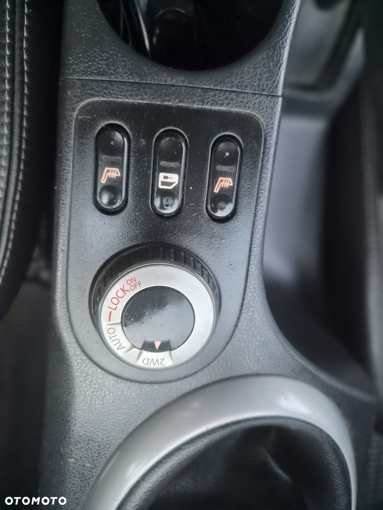 Nissan Qashqai 2.0 4x4 Tekna Premium - 12