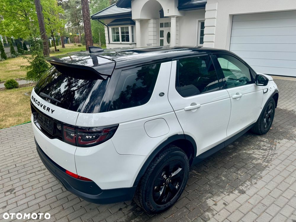 Land Rover Discovery Sport 2.0 D165 mHEV R-Dynamic SE - 8