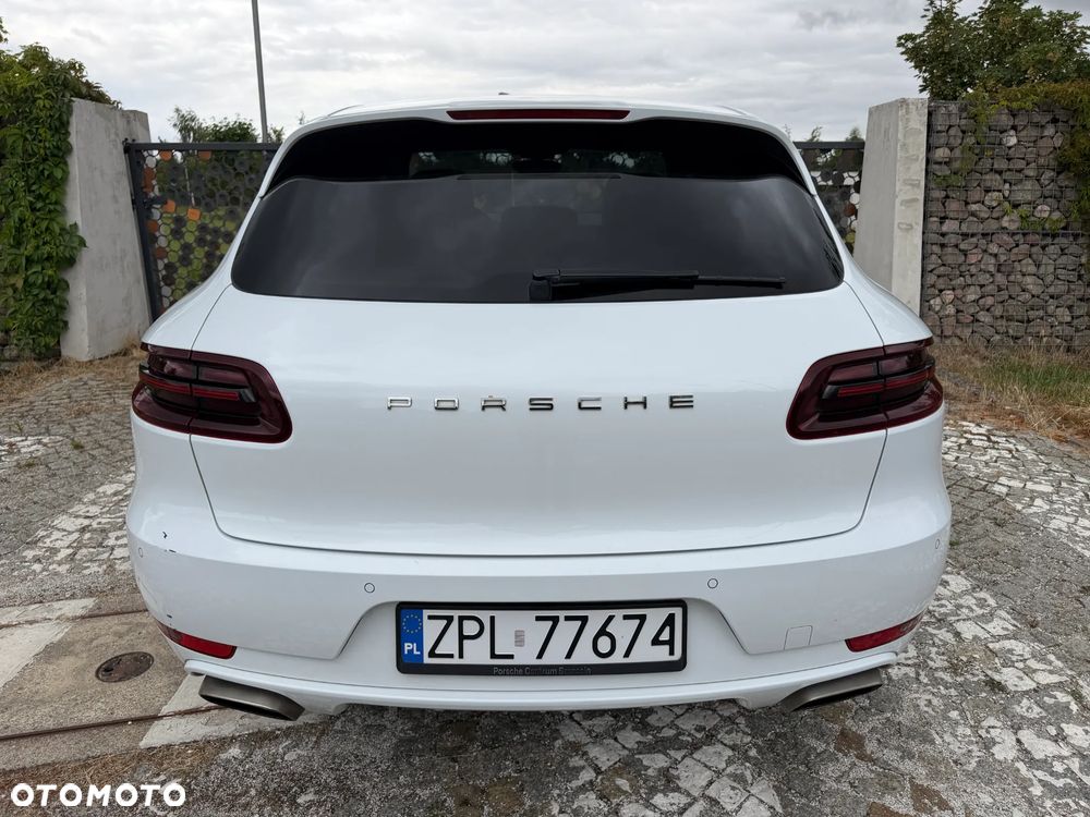Porsche Macan - 16