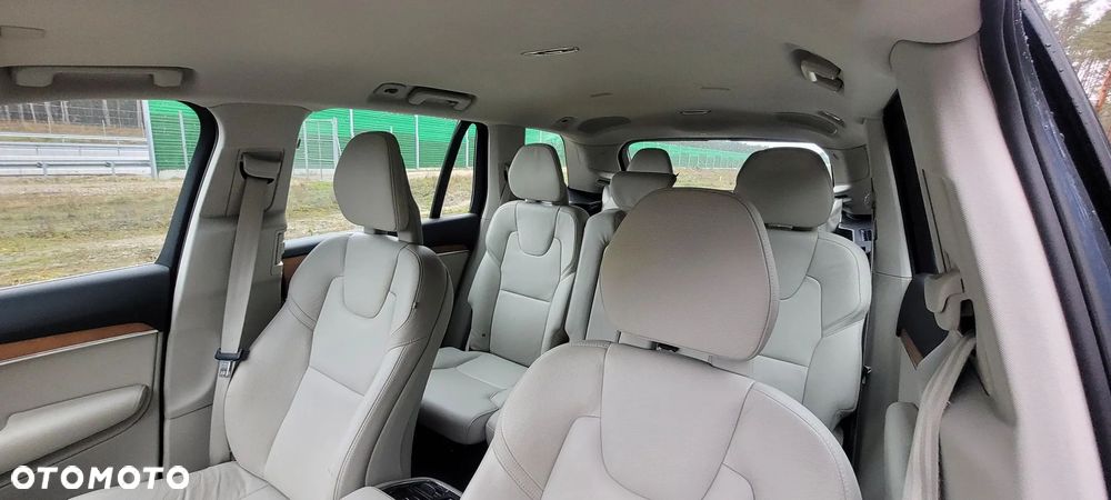 Volvo XC 90 T8 AWD Twin Engine Geartronic Inscription - 12