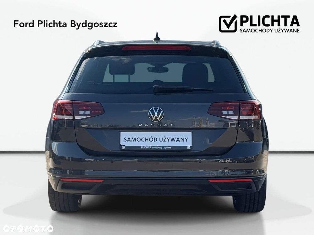 Volkswagen Passat - 6
