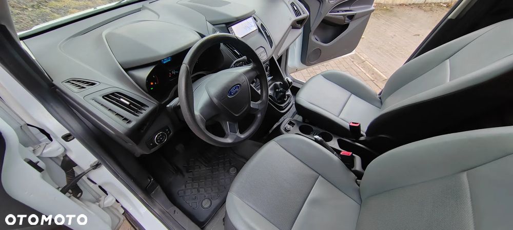 Ford Transit connect - 8