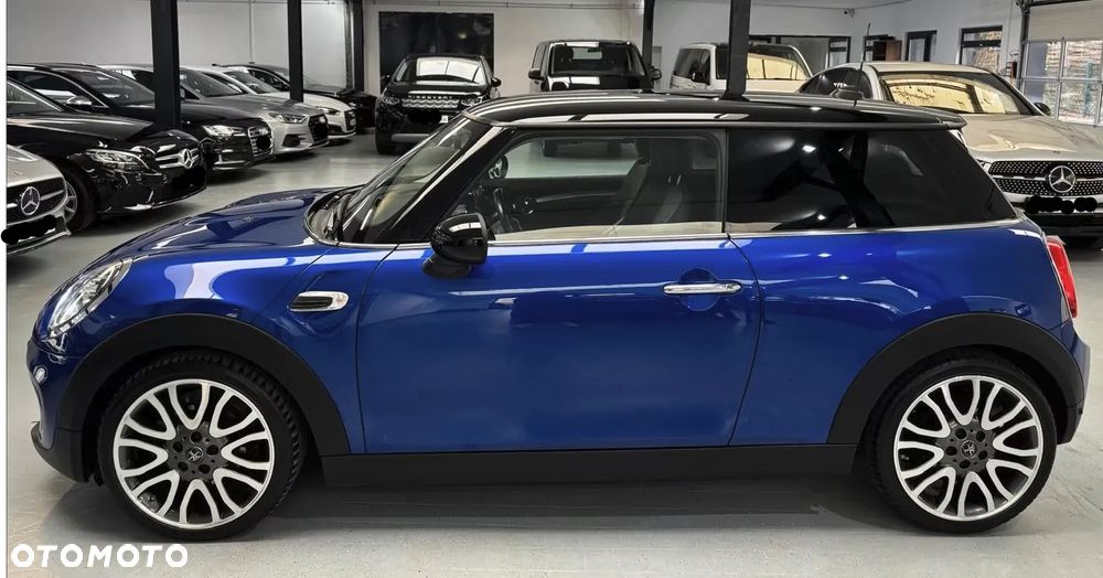 MINI Cooper Standard - 2