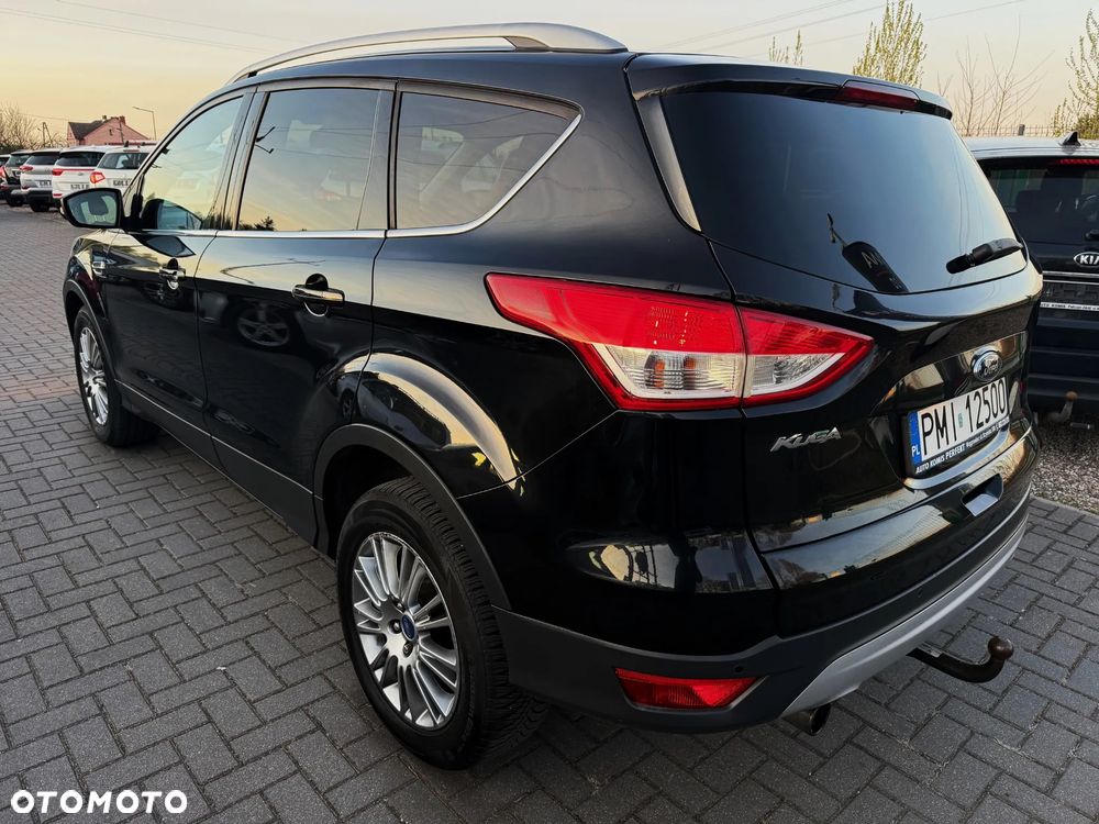 Ford Kuga 2.0 TDCi 2x4 Titanium - 6