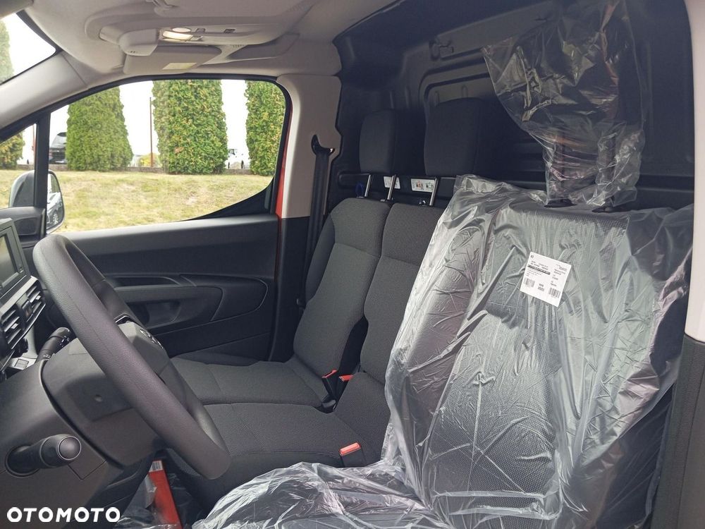 Toyota PROACE CITY - 12