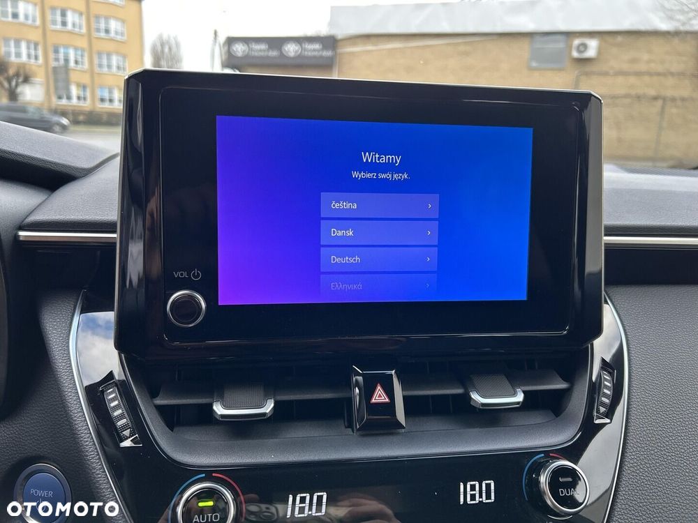 Toyota Corolla 2.0 Hybrid Comfort - 19