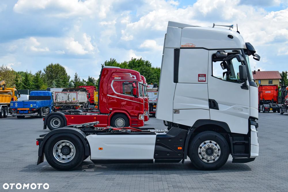Renault T480 HIGH / 13 LITROWY SILNIK / HYDRAULIKA / RETARDER / KLIMATYZACJA POSTOJOWA / ACC / ALUFELGI / LEDY / XENON / NISKI PRZEBIEG / SERWISOWANY / SPROWADZONY - 4