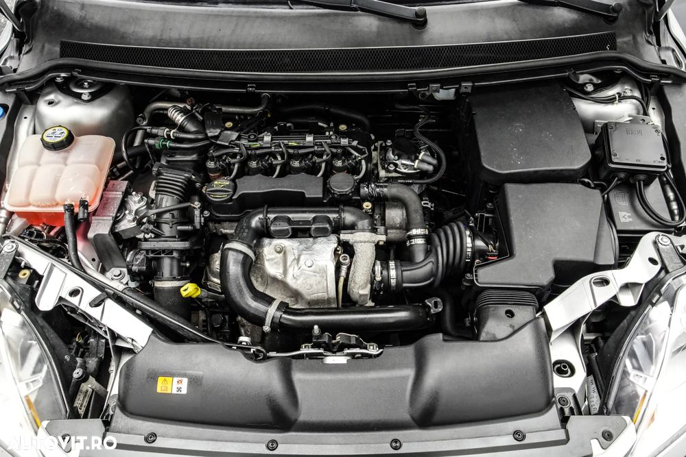 Ford Focus 1.6 TDCi Trend - 19