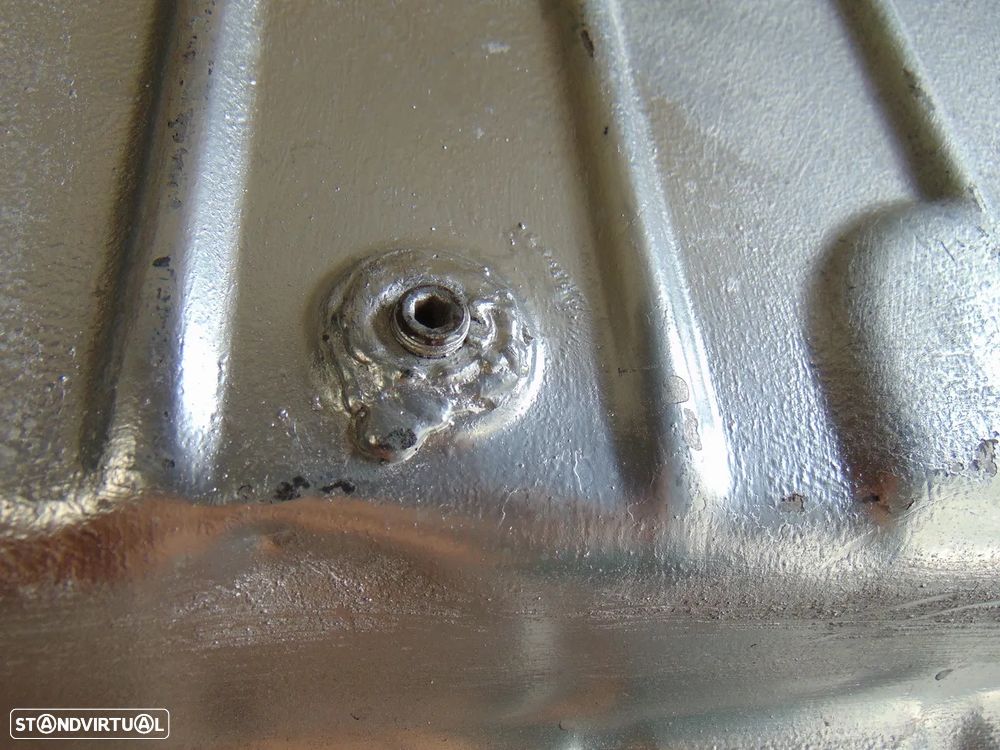 Renault 4L depósito gasolina - 8