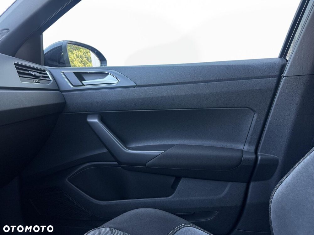 Volkswagen Taigo 1.0 TSI R-Line DSG - 30