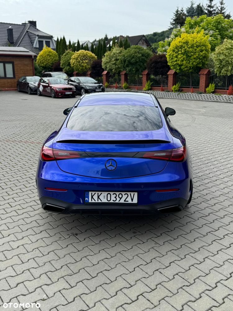 Mercedes-Benz CLE 300 4Matic 9G-TRONIC Edition AMG Line - 4