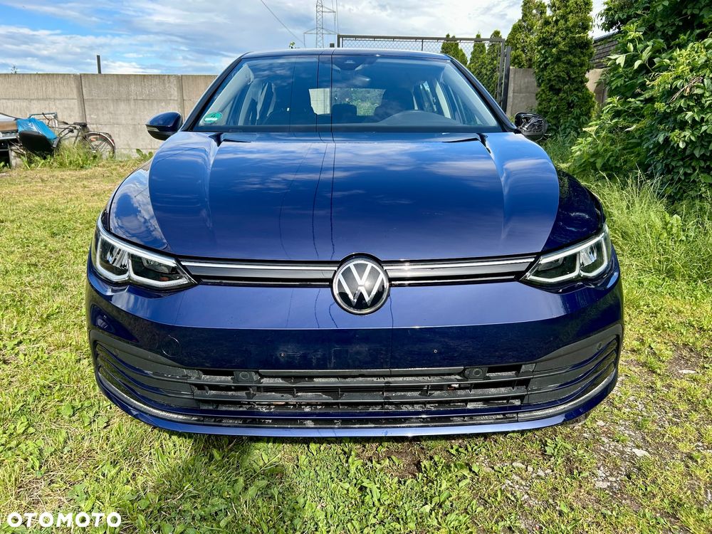 Volkswagen Golf - 6