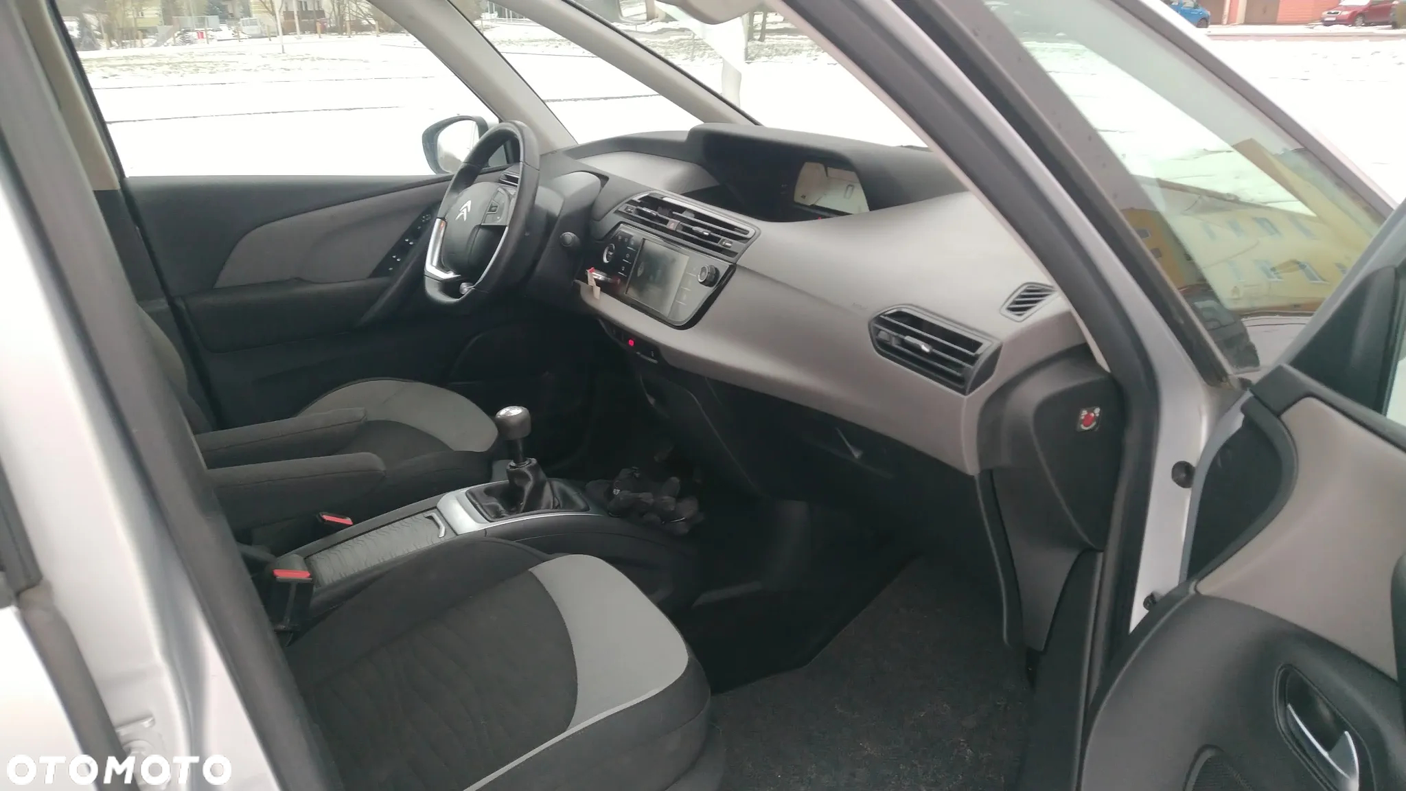 Citroën C4 Grand Picasso e-HDi 115 Intensive - 19