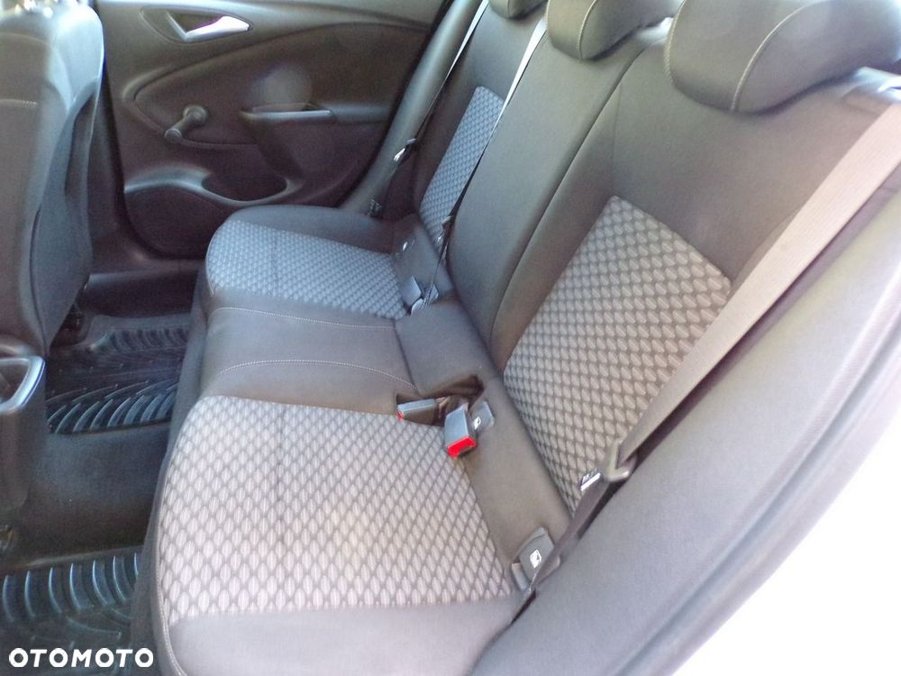 Opel Astra - 21