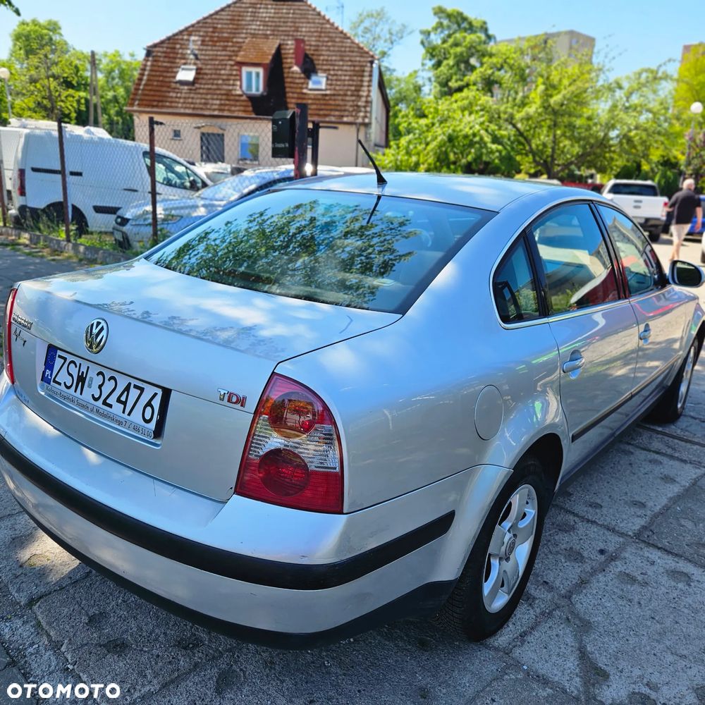 Volkswagen Passat - 7
