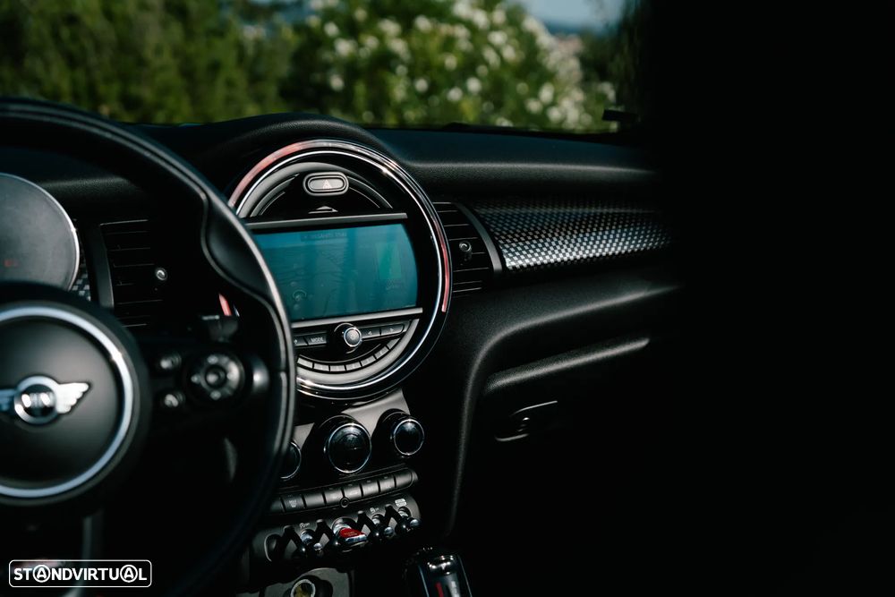 MINI Cabrio John Cooper Works Auto Desportiva - 20
