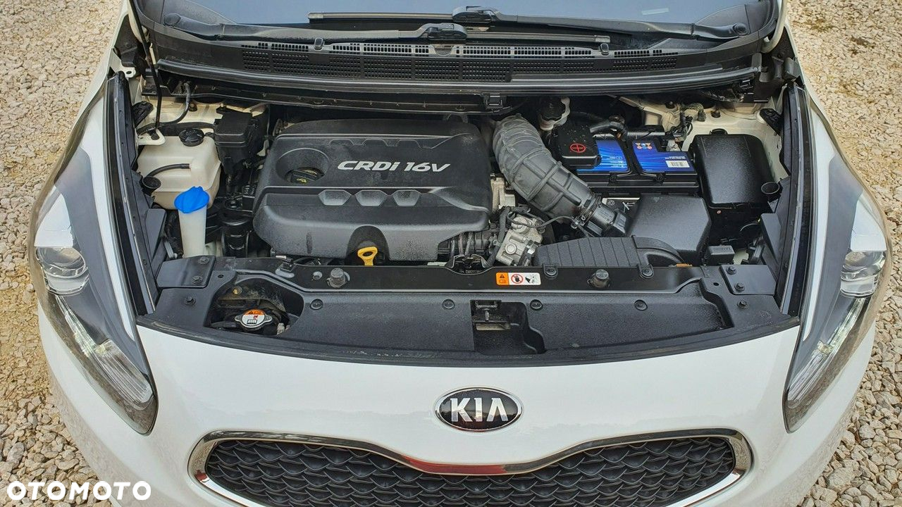 Kia Carens 1.7 CRDi S 7os - 33