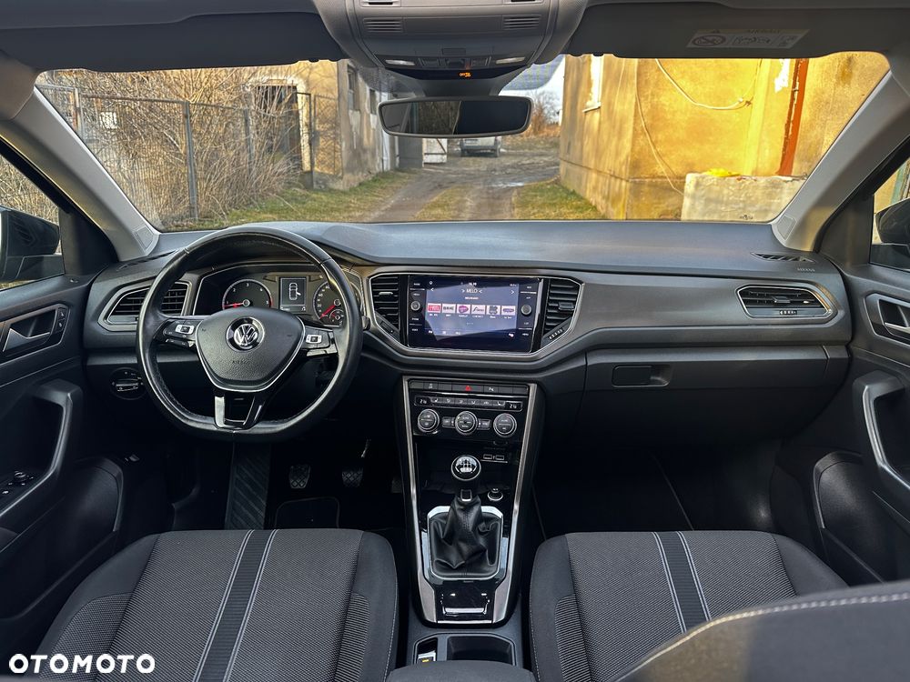 Volkswagen T-Roc 1.6 TDI SCR - 25