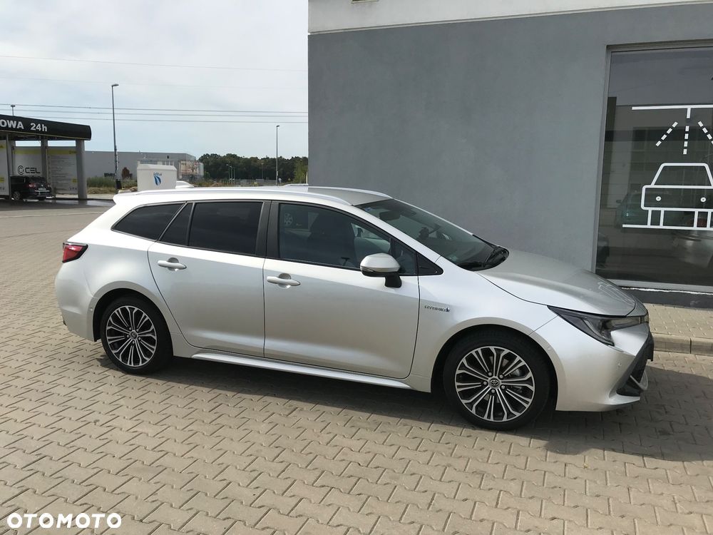 Toyota Corolla 2.0 Hybrid Comfort - 4