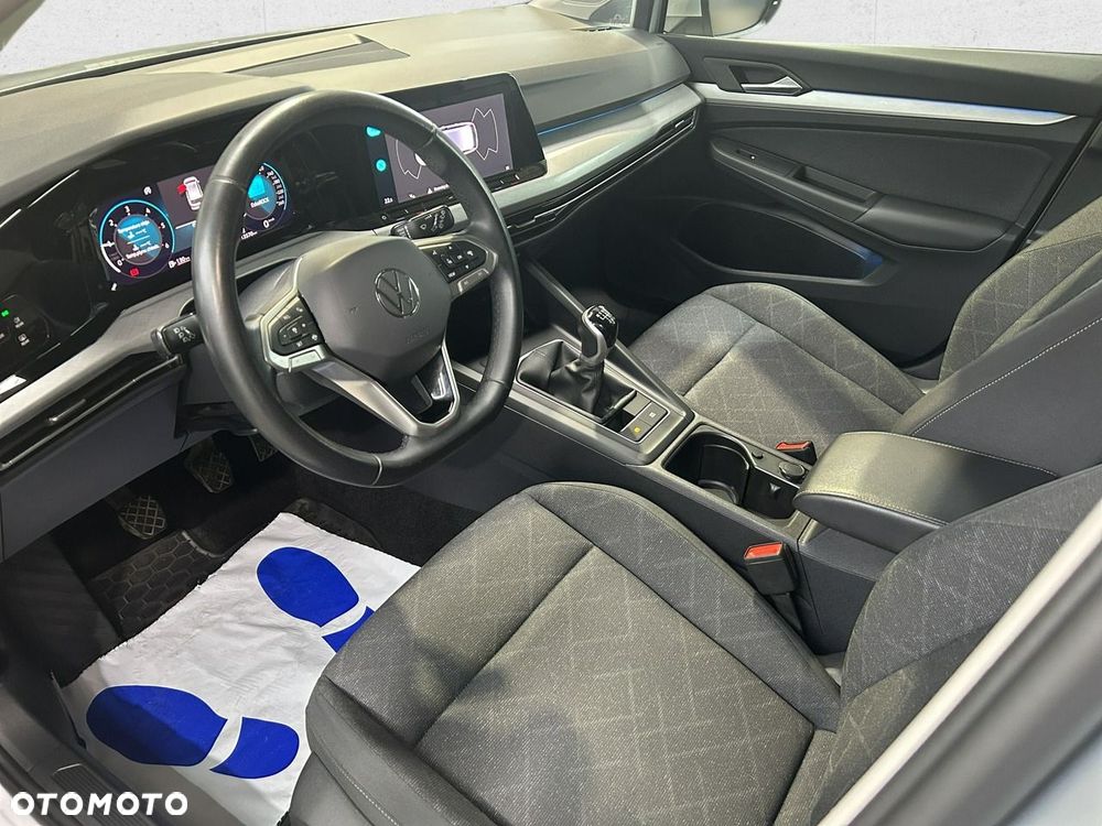 Volkswagen Golf - 12