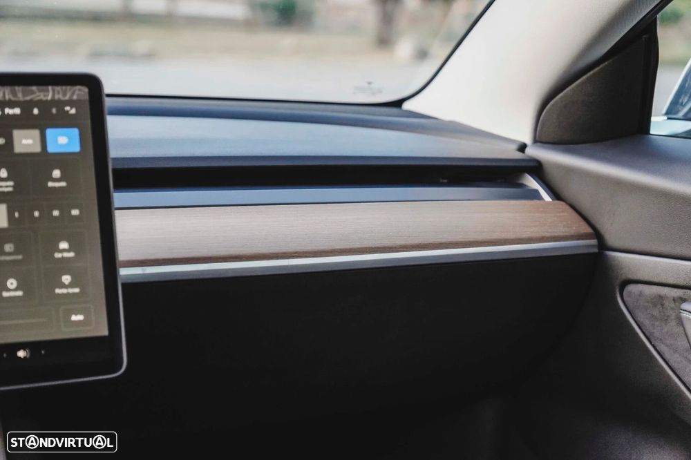 Tesla Model 3 Standard RWD Plus - 23