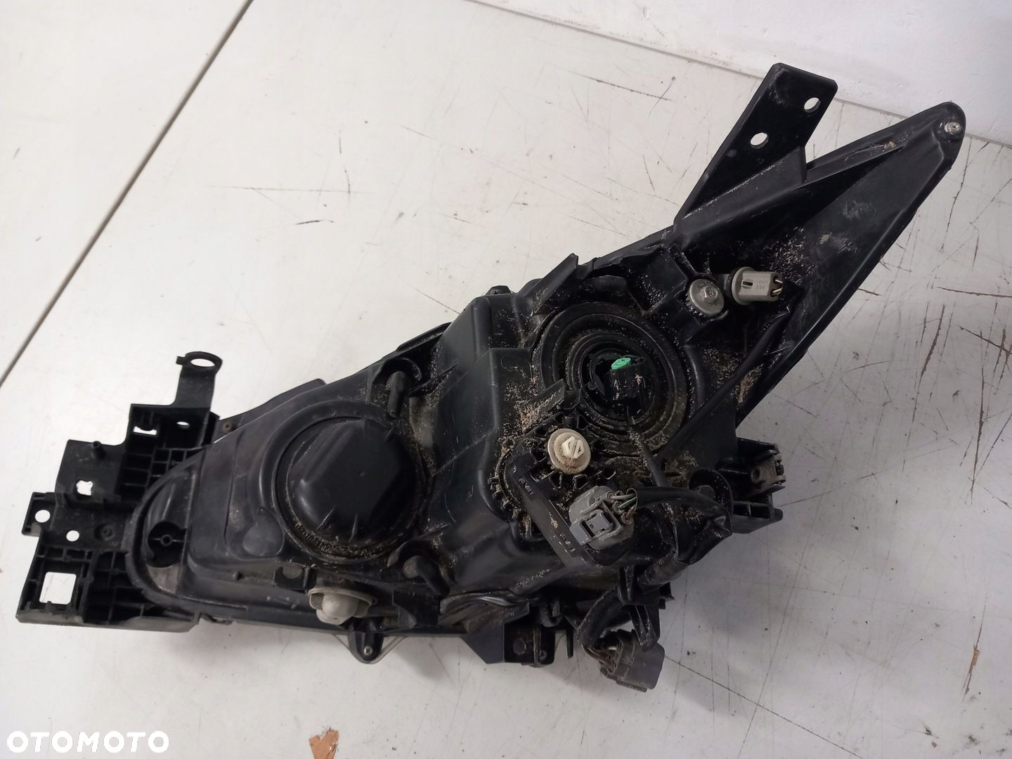 REFLEKTOR LAMPA PRAWY PRZÓD MAZDA 3 2013- - 4