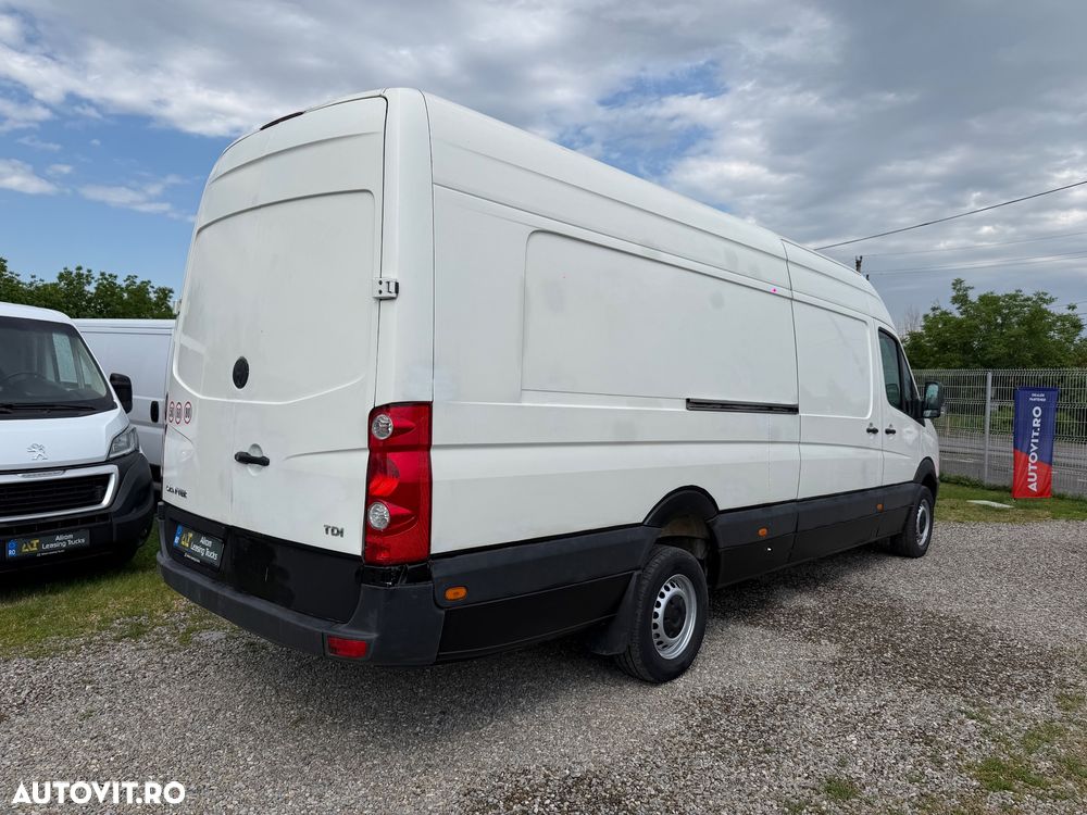 Volkswagen Crafter - 11