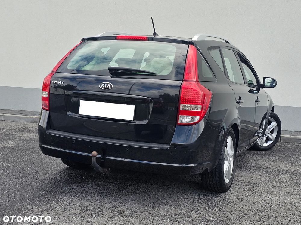 Kia Ceed 1.4 CVVT Attract - 7