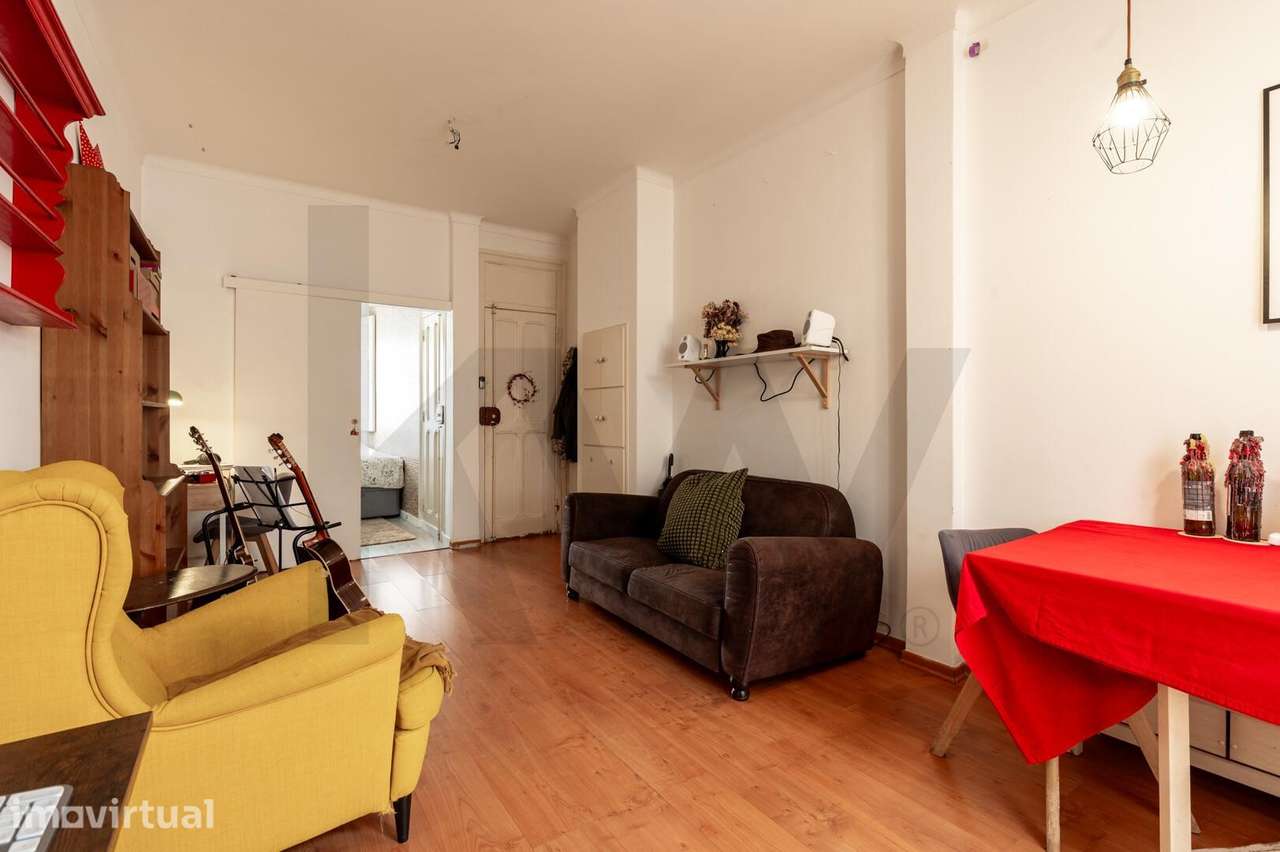 Apartamento Mobilado com Quarto, Sala e Pátio – Beato, Lisboa - Grande imagem: 3/14