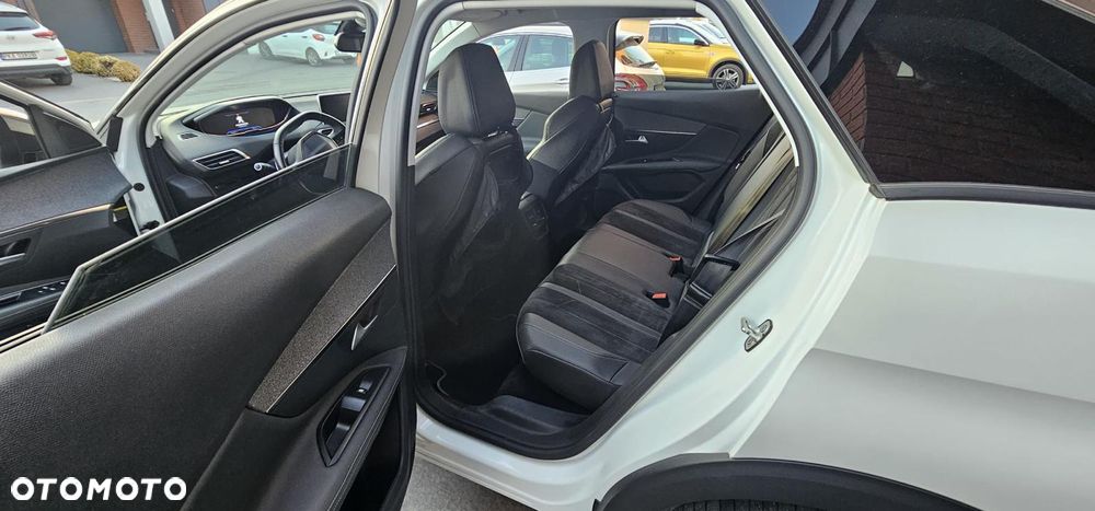 Peugeot 3008 BlueHDi 130 Stop & Start EAT8 Crossway - 5