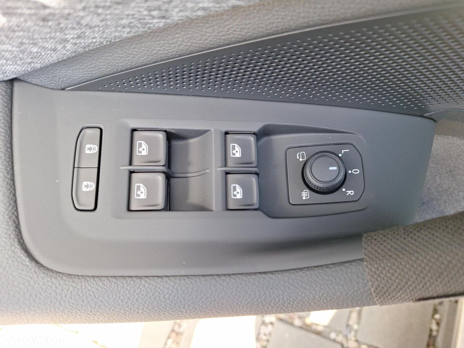 Skoda Superb 2.0 TDI SCR Edition 130 DSG - 13