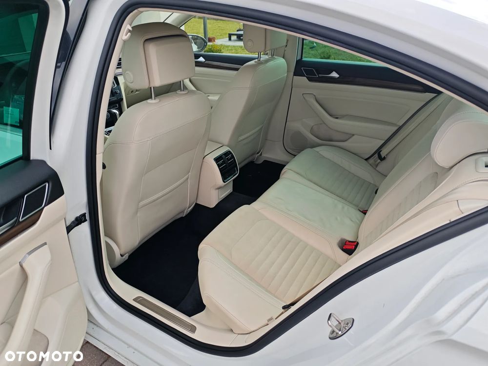 Volkswagen Passat 2.0 TDI BMT Highline DSG - 7