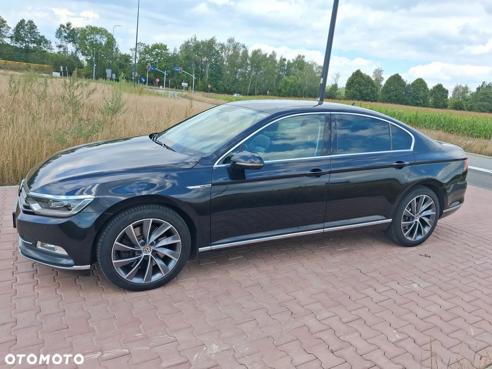 Volkswagen Passat - 2
