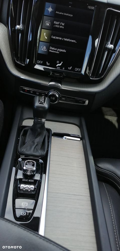 Volvo XC 60 T5 AWD Inscription - 14