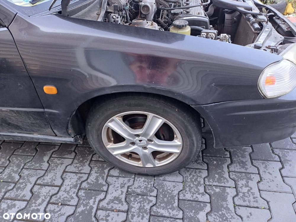 BŁOTNIK PRAWY PRZÓD TOYOTA PASEO 205 - 1