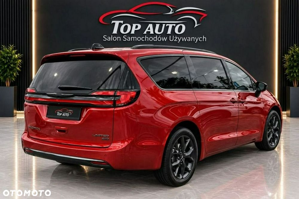 Chrysler Pacifica - 5